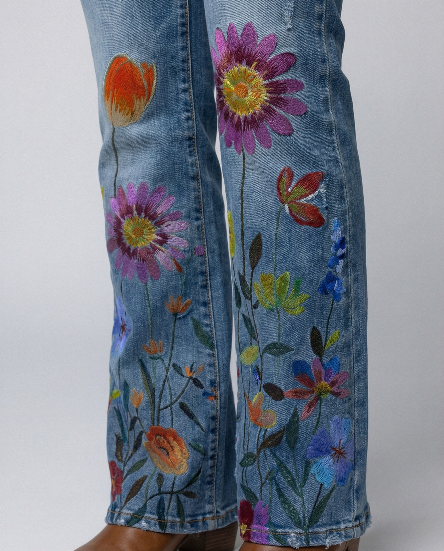 High-waisted women's flared pants