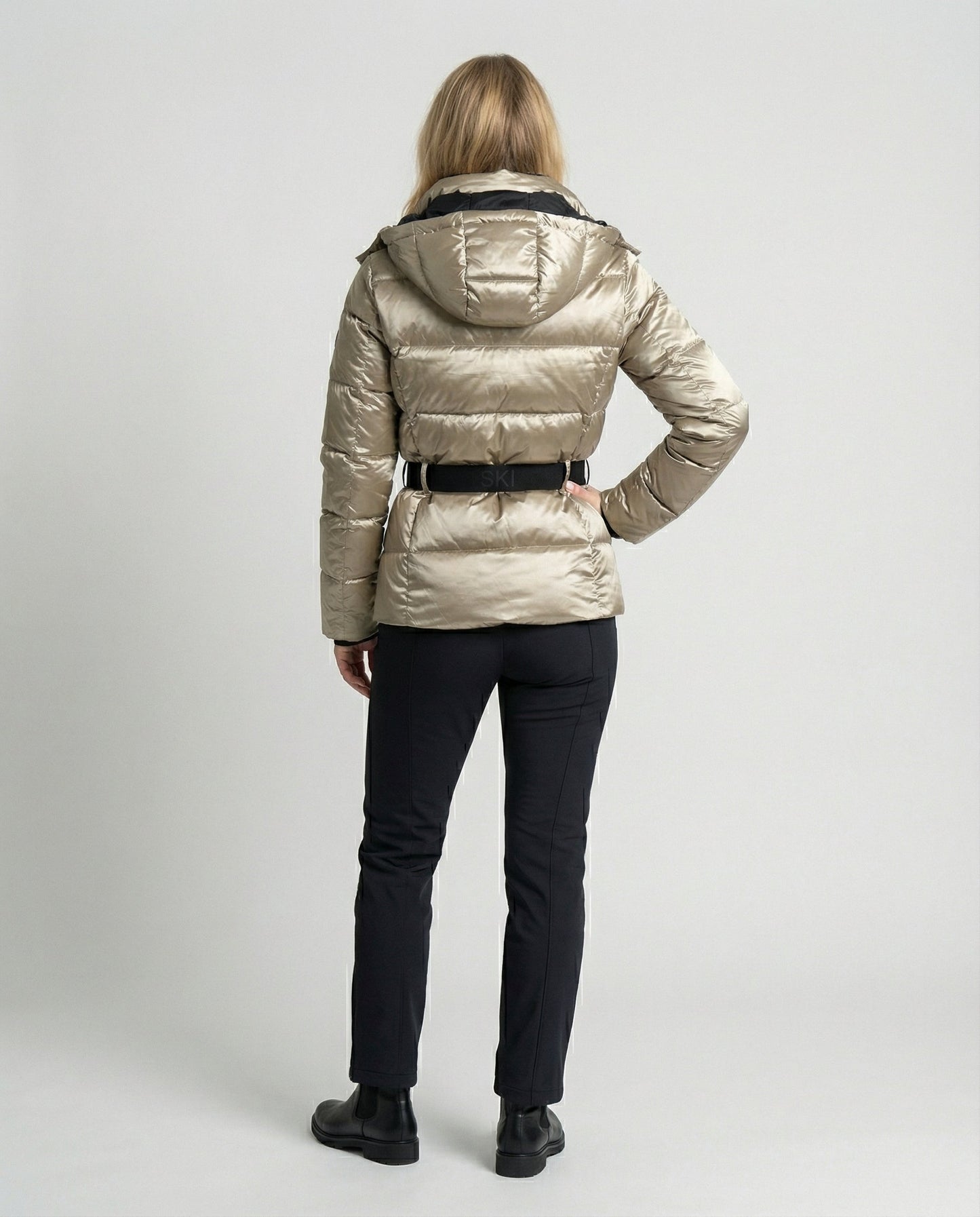 Quilted women's ski jacket