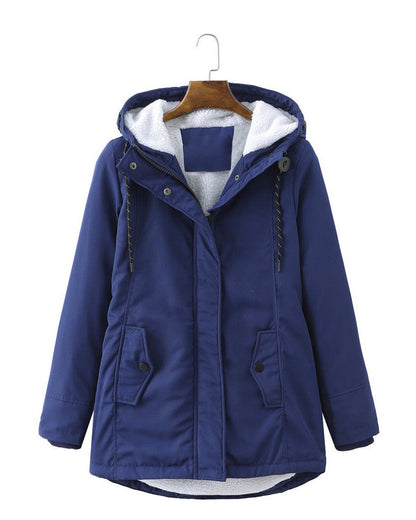 Luxurious women's winter coat