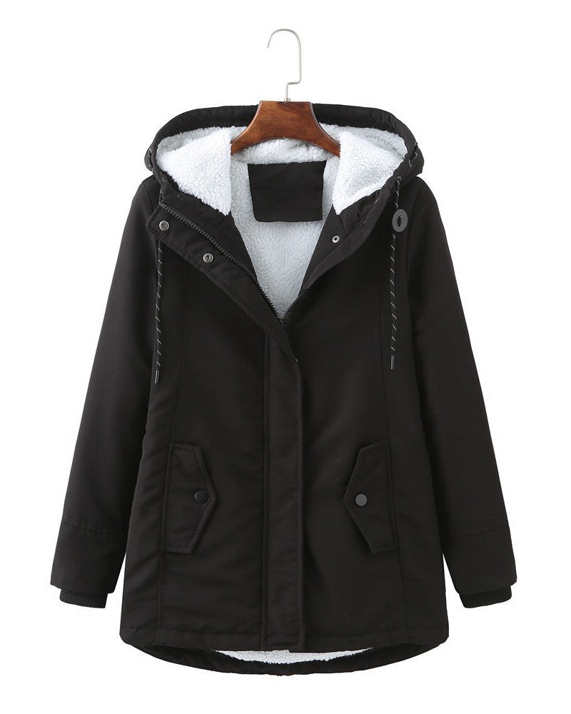 Luxurious women's winter coat