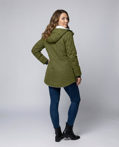 Luxurious women's winter coat