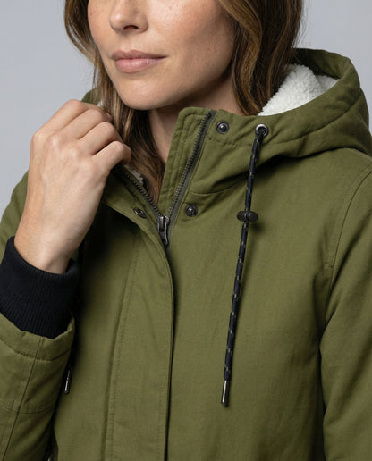 Luxurious women's winter coat