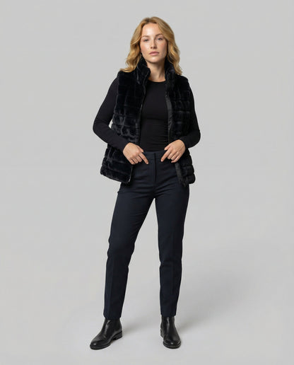 Quilted vest made of faux fur for women