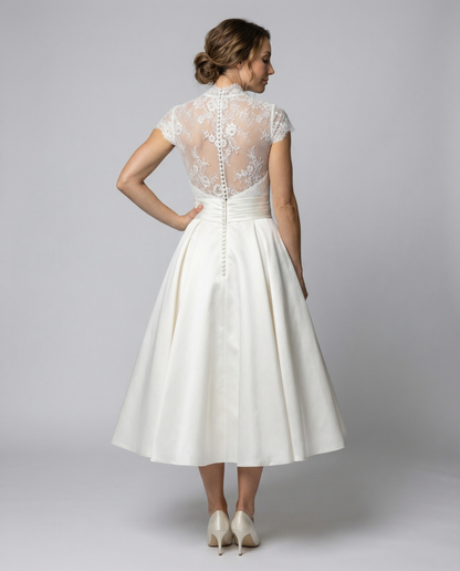 Romantic lace wedding dress