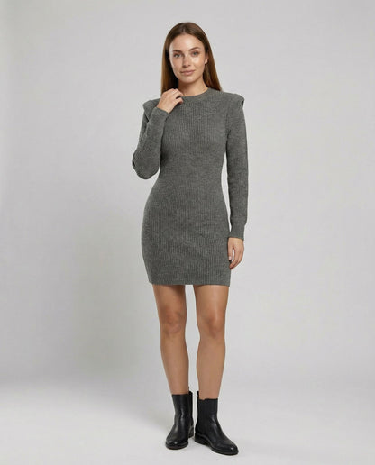 Elegant Figure-Hugging Knitted Midi Dress