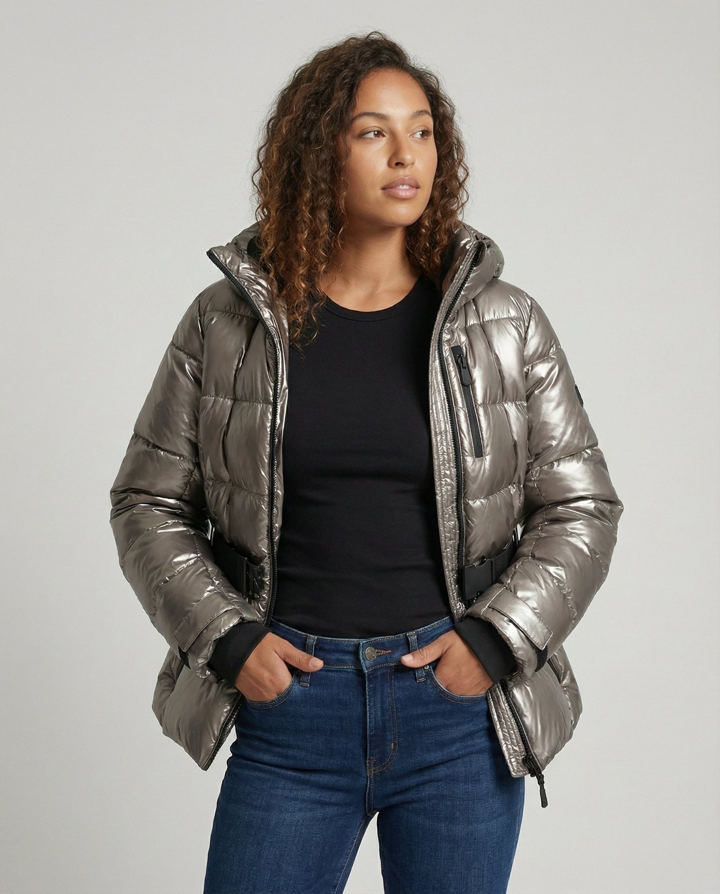 Functional women's ski jacket