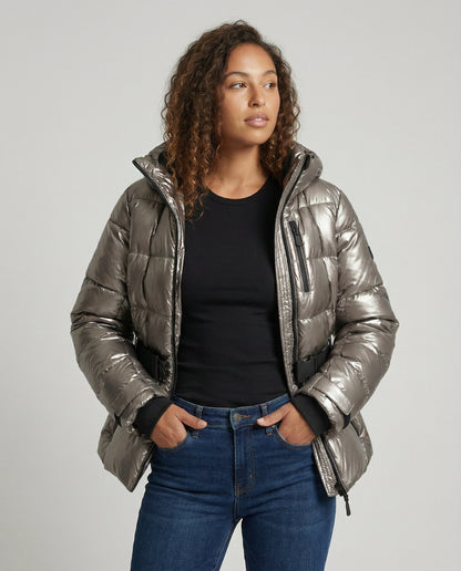 Functional women's ski jacket