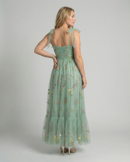 Elegant Tulle Ball Gown Women