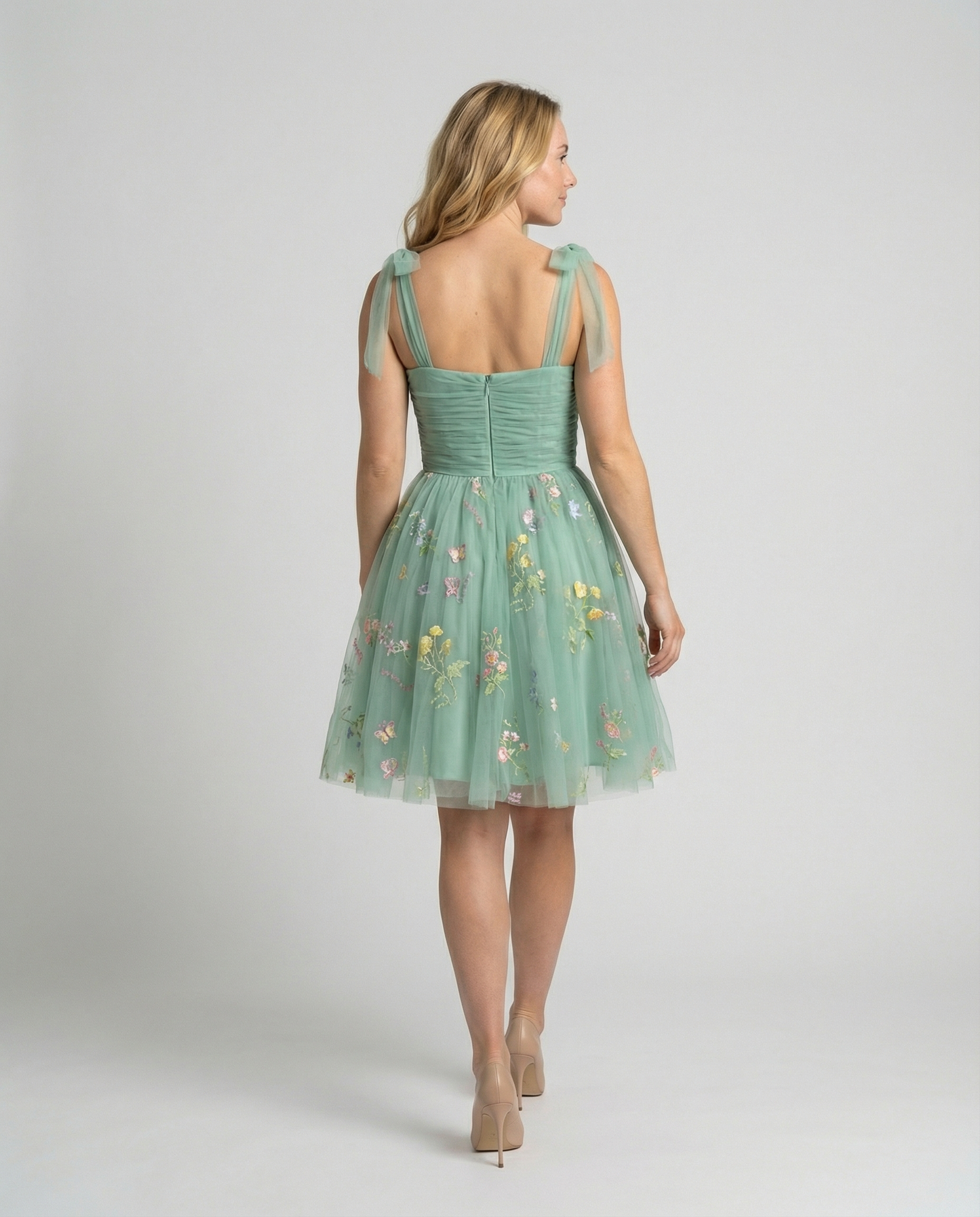 Elegant Tulle Ball Gown Women
